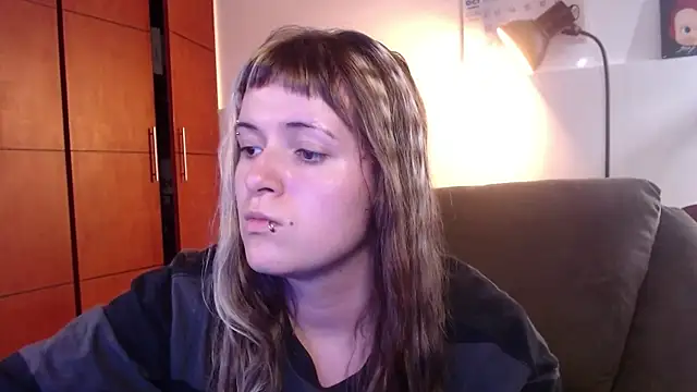 Snapshot of NEXT_DOOR_GIRL_ chatting on October 20, 2025, 9:26 pm NEXT DOOR GIRL online show from October 20, 2025, 9:26 pm