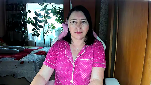 Snapshot of Tatyana51 chatting on May 17, 2026, 6:02 am Tatyana51 online show from May 17, 2026, 6:02 am