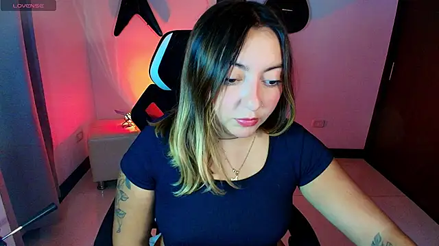 miaawild online show from October 11, 2025, 12:11 am