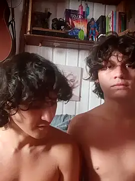 Snapshot of pedrodavid_ chatting on June 14, 2026, 6:31 pm pedrodavid online show from June 14, 2026, 6:31 pm