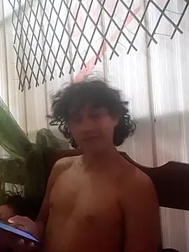 Snapshot of pedrodavid_ chatting on June 13, 2026, 2:37 pm pedrodavid online show from June 13, 2026, 2:37 pm