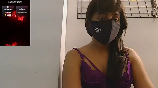 Snapshot of shimoona chatting on March 19, 2025, 1:29 pm shimoona online show from March 19, 2025, 1:29 pm