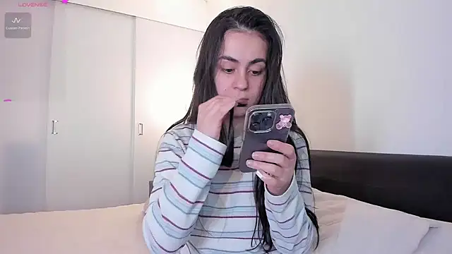 guccipussy1 online show from January 17, 2025, 12:42 am