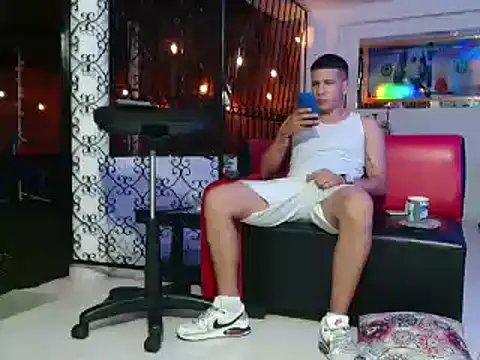 damiam fiery online show from February 24, 2025, 4:16 am