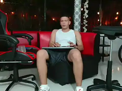 damiam fiery online show from March 5, 2025, 4:24 am