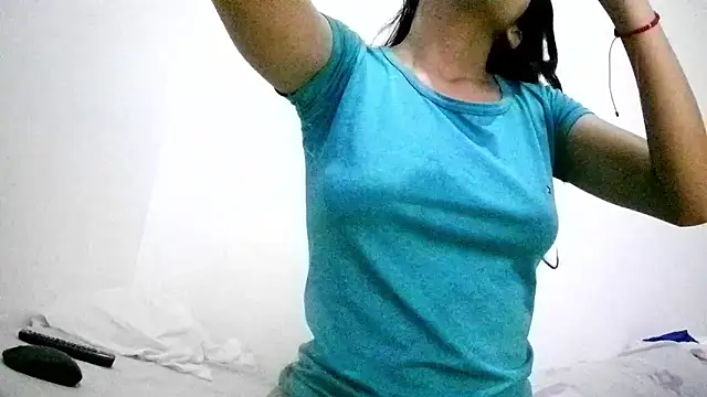 mina smith1 online show from January 13, 2026, 3:27 pm