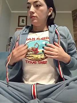 Snapshot of ThailyCherry chatting on March 10, 2026, 10:19 am ThailyCherry online show from March 10, 2026, 10:19 am