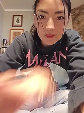 Snapshot of ThailyCherry chatting on March 11, 2026, 10:20 am ThailyCherry online show from March 11, 2026, 10:20 am