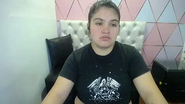 Snapshot of Marinasexxx chatting on March 22, 2026, 6:53 pm Marinasexxx online show from March 22, 2026, 6:53 pm