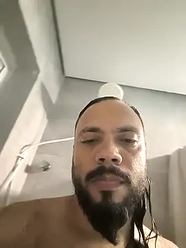 morenindarola online show from March 9, 2026, 10:35 pm