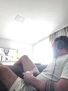 morenindarola online show from March 22, 2026, 6:20 pm