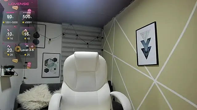 Snapshot of Enma__clark chatting on November 24, 2025, 4:12 am Enma clark online show from November 24, 2025, 4:12 am