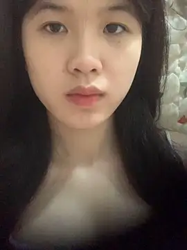 jenny5869 online show from May 13, 2026, 5:25 am