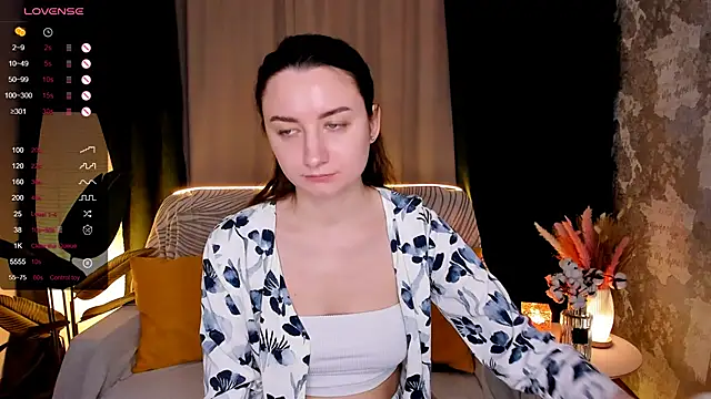 annacooleman online show from November 18, 2025, 2:16 am