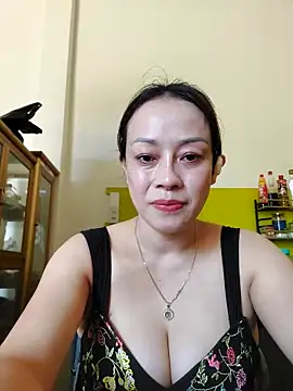 Baby-bigboobs2024 online show from September 10, 2025, 4:00 am
