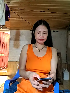 Tinease online show from October 2, 2025, 2:48 am