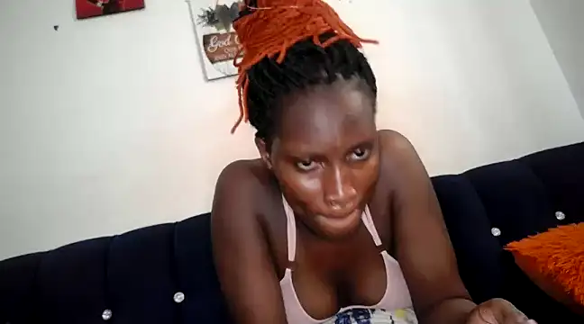 queen-goddess online show from March 12, 2025, 12:36 pm