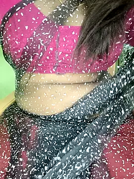 Snapshot of tamil_subha69 chatting on December 5, 2024, 10:50 pm tamil subha69 online show from December 5, 2024, 10:50 pm
