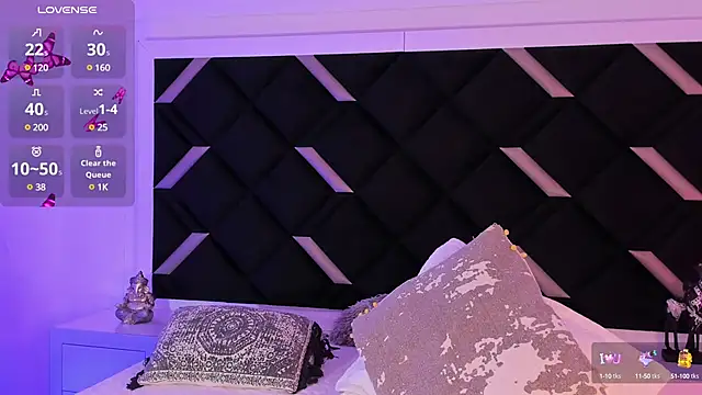 Maya Bluee online show from March 14, 2025, 6:53 am