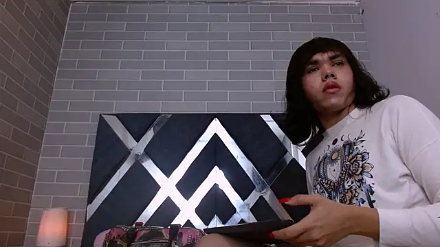 AndreaGil  online show from January 15, 2026, 7:28 pm