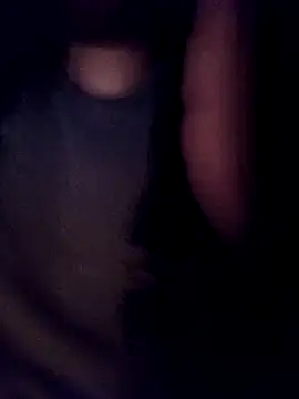 otterlover123 online show from October 3, 2025, 4:36 am