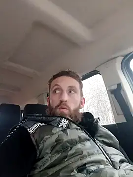 otterlover123 online show from December 29, 2024, 8:26 pm