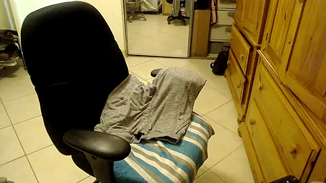 joeydee1 online show from February 16, 2025, 3:59 pm