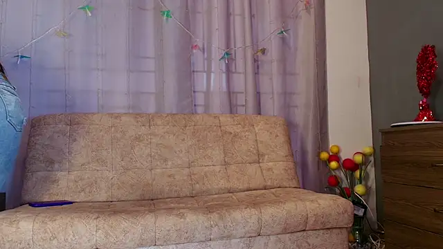 Snapshot of jade_brunnette chatting on February 20, 2026, 8:11 pm jade brunnette online show from February 20, 2026, 8:11 pm