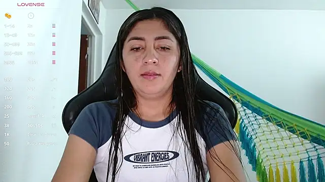 Snapshot of danna_peterson1 chatting on April 12, 2026, 7:50 pm danna peterson1 online show from April 12, 2026, 7:50 pm