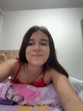 Snapshot of mia_cooper_24 chatting on February 28, 2025, 3:48 am mia cooper 24 online show from February 28, 2025, 3:48 am