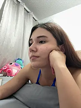 Snapshot of mia_cooper_24 chatting on March 12, 2025, 3:24 am mia cooper 24 online show from March 12, 2025, 3:24 am