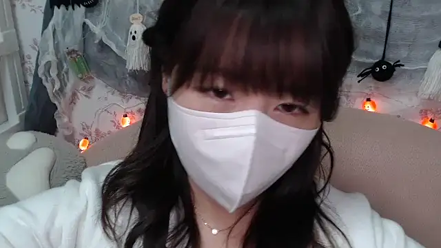 Snapshot of mei_hosina chatting on October 30, 2025, 3:31 pm mei hosina online show from October 30, 2025, 3:31 pm