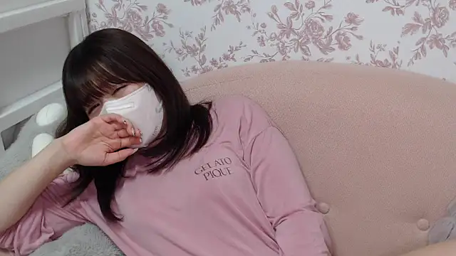 Snapshot of mei_hosina chatting on October 31, 2025, 3:41 pm mei hosina online show from October 31, 2025, 3:41 pm