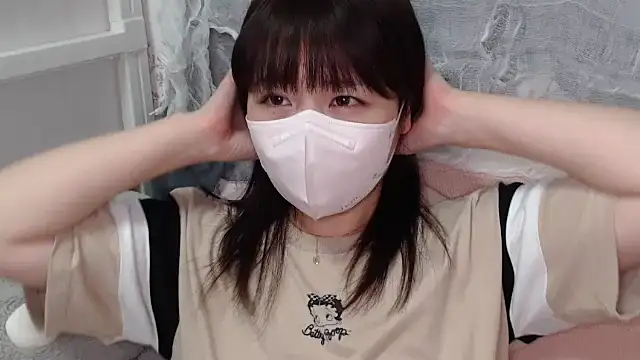 Snapshot of mei_hosina chatting on October 24, 2025, 3:55 pm mei hosina online show from October 24, 2025, 3:55 pm