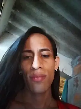 Snapshot of AlexaWarner chatting on November 5, 2025, 4:10 pm AlexaWarner online show from November 5, 2025, 4:10 pm