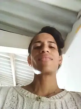 Snapshot of AlexaWarner chatting on November 4, 2025, 4:11 pm AlexaWarner online show from November 4, 2025, 4:11 pm