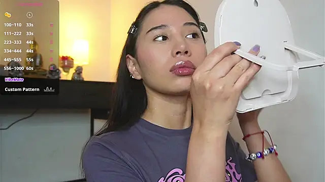 AlessiaVix online show from January 14, 2025, 5:01 pm