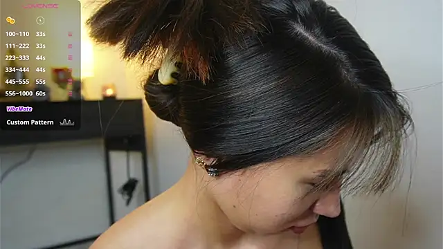 AlessiaVix online show from February 12, 2025, 5:05 pm