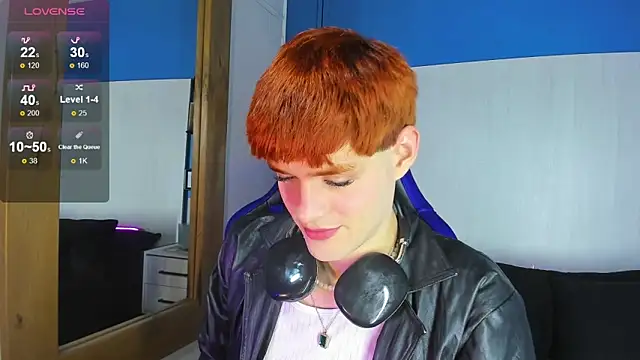 Snapshot of VladHellsing4 chatting on September 13, 2025, 2:28 pm VladHellsing4 online show from September 13, 2025, 2:28 pm