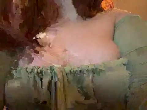 SoffiaX online show from November 18, 2025, 12:04 am