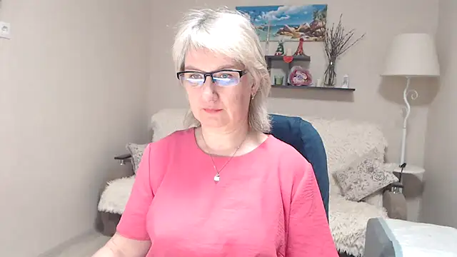 FleurMays online show from April 24, 2026, 4:03 am