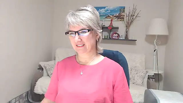 FleurMays online show from November 15, 2025, 5:11 am