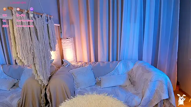 Snapshot of Goldy_Grace_ chatting on September 25, 2025, 3:51 pm Goldy Grace online show from September 25, 2025, 3:51 pm