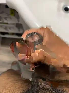 carlossdfr online show from September 28, 2025, 2:29 am