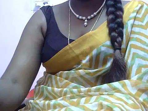 Snapshot of Hot_akshara chatting on November 27, 2025, 4:07 pm Hot akshara online show from November 27, 2025, 4:07 pm