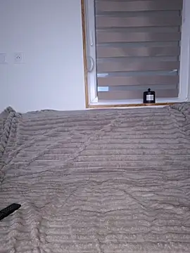 Snapshot of Lydie_off chatting on April 2, 2026, 7:15 am Lydie off online show from April 2, 2026, 7:15 am