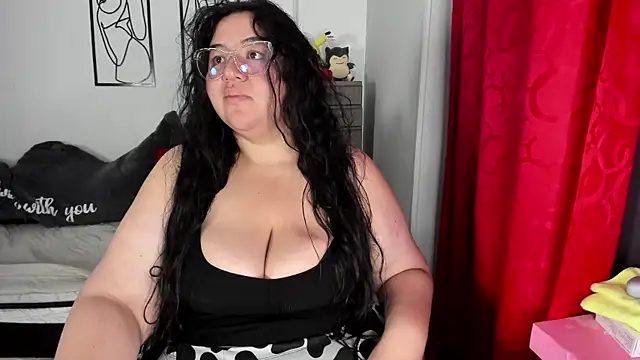 RubyPirsso18 online show from June 26, 2026, 7:31 pm