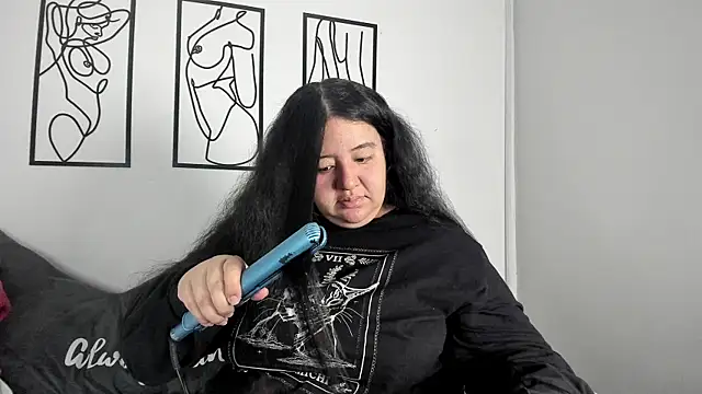 Snapshot of RubyPirsso18 chatting on December 14, 2025, 7:08 pm RubyPirsso18 online show from December 14, 2025, 7:08 pm