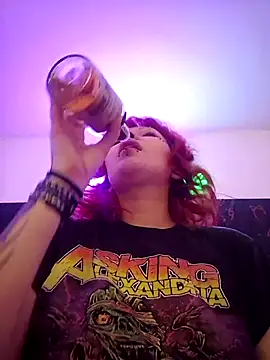 Sarah-Stoner online show from June 30, 2026, 6:41 pm