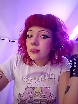Snapshot of Sarah-Stoner chatting on June 20, 2026, 12:26 am Sarah-Stoner online show from June 20, 2026, 12:26 am
